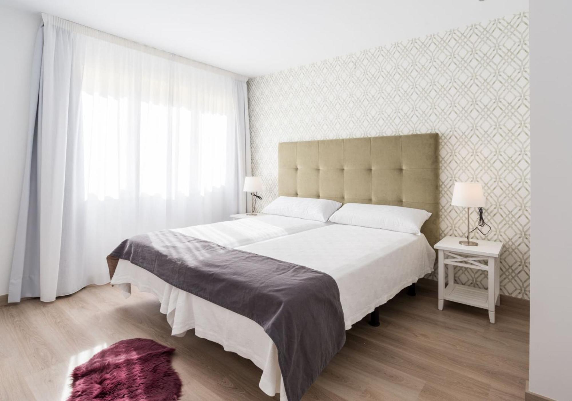 Apartament Sharingco Atarazanas Premium Malaga Zewnętrze zdjęcie