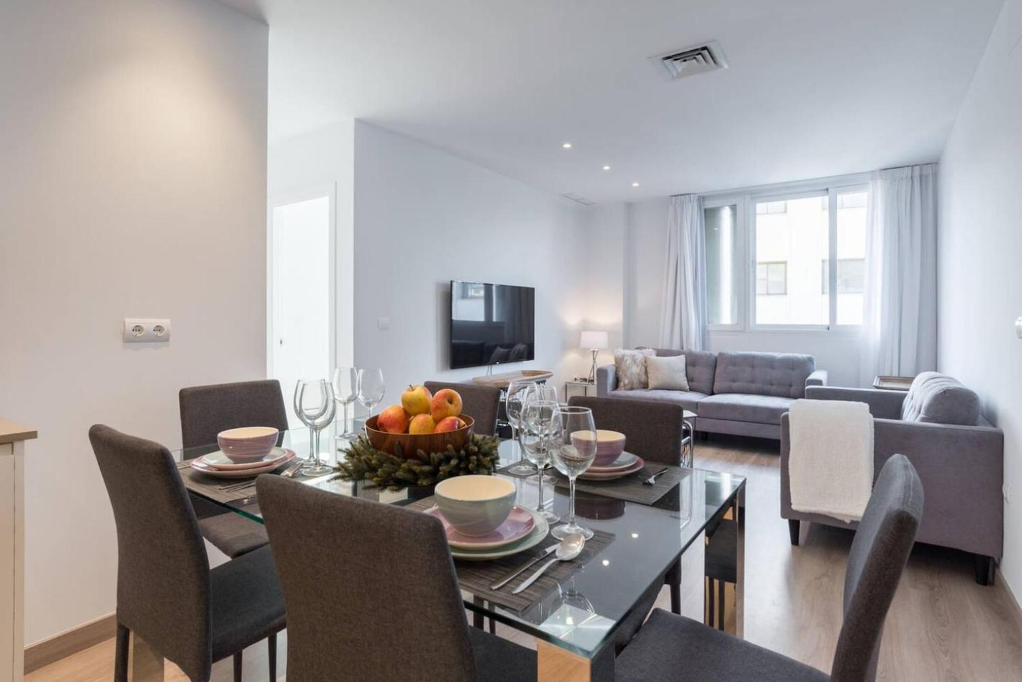 Apartament Sharingco Atarazanas Premium Malaga Zewnętrze zdjęcie