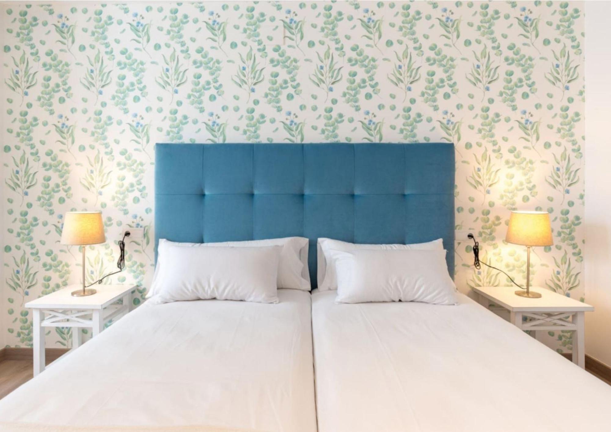 Apartament Sharingco Atarazanas Premium Malaga Zewnętrze zdjęcie